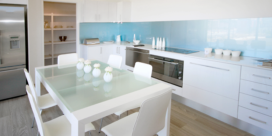A completed kitchen shown in Bench Top Men’s official project imagery.